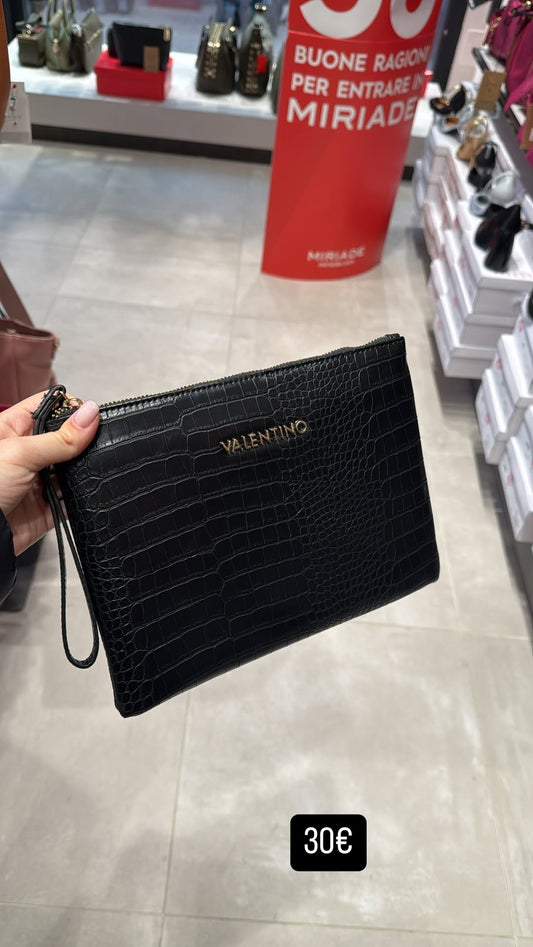 Pochette Valentino (FEMRA)