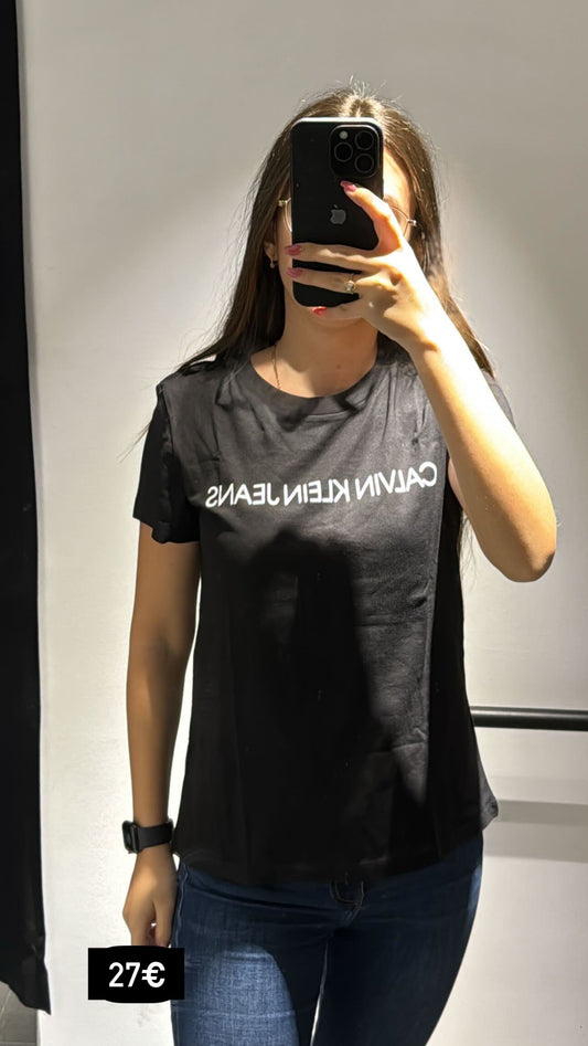 Tshirt Calvin Klein (FEMRA)