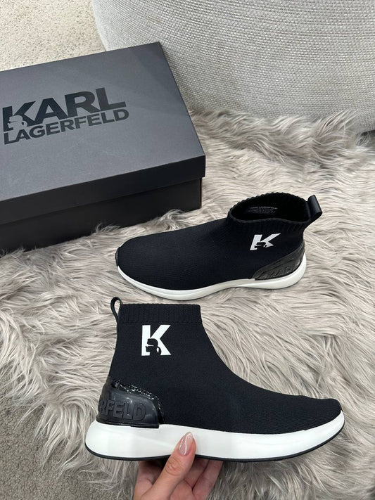 Atlete Karl Lagerfeld (femra)